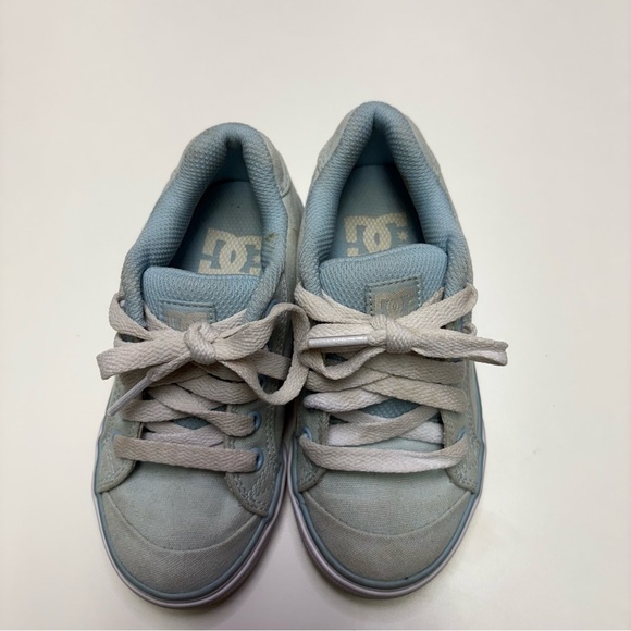 2/20$ DC Skate Toddler Girls 10.5 Baby Blue Sneaker Classic Skateboarding Pastel - Picture 5 of 7